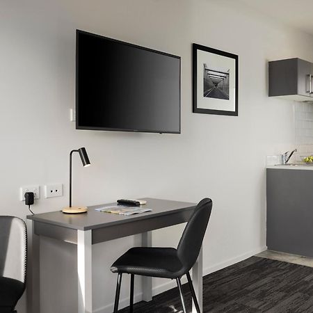 Quest On Thorndon Aparthotel Wellington Exterior photo